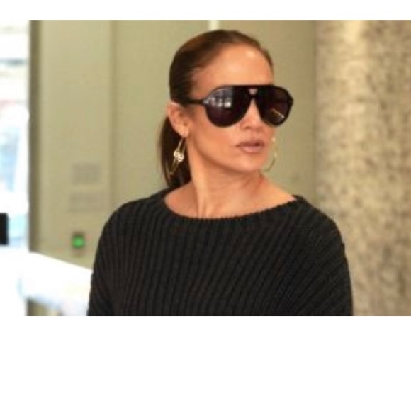 GUCCI GG1042S 001 - AS SEEN ON JENNIFER LOPEZ - Picture 13 of 13